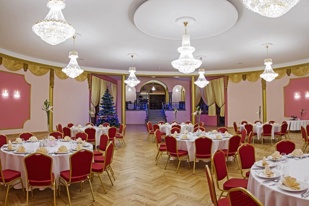 Villa Bergera Dzierżoniów Kültér fotó