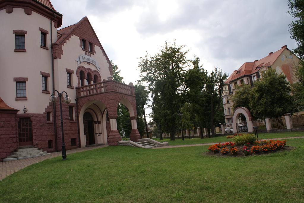 Villa Bergera Dzierżoniów Kültér fotó